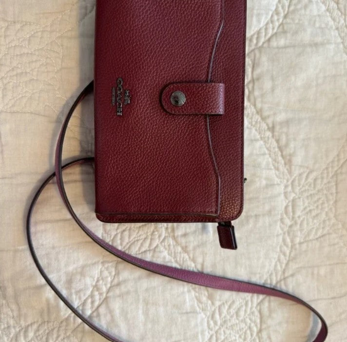 Coach crossbody wallet